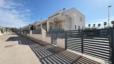 Terraced house in Carrer César Mateo Cid photo 76