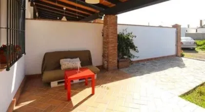 Chalet on Calle de Guerrero photo 8