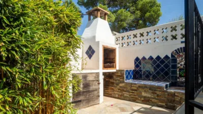 House on Carrer de l'Arada photo 4