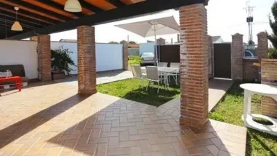 Chalet on Calle de Guerrero photo 6