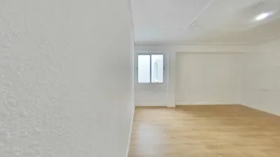 Apartment in Xirivella photo 8