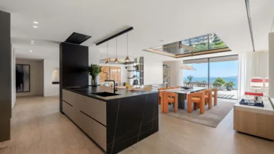 Penthouse on Avenida del Carmen photo 3