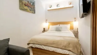 Studio apartment on Calle de la Palma photo 2