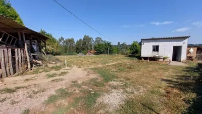 Terreno en venta en Calle de Castro, 43 - Más