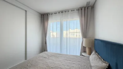 Terraced house in Carrer César Mateo Cid photo 69