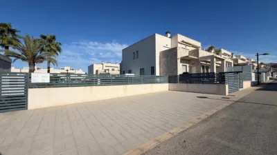 Terraced house in Carrer César Mateo Cid photo 80
