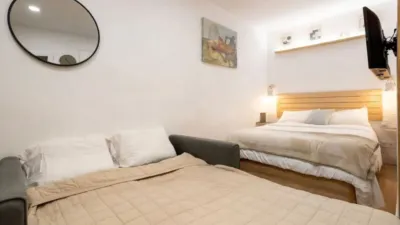 Studio apartment on Calle de la Palma photo 7