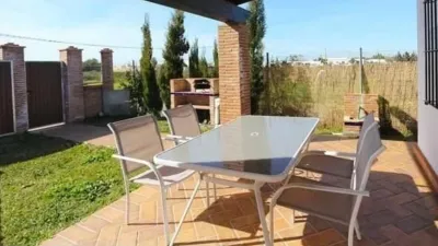 Chalet on Calle de Guerrero photo 9