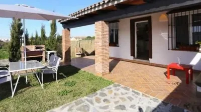 Chalet on Calle de Guerrero photo 3