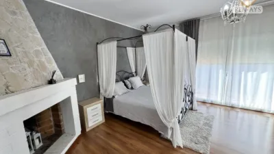 Chalet in Catalonia photo 22
