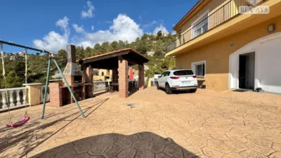 Chalet in Catalonia photo 3
