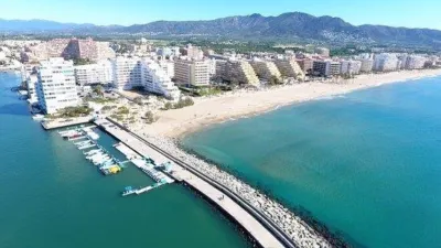 Apartment on Avinguda de la Bocana photo 18