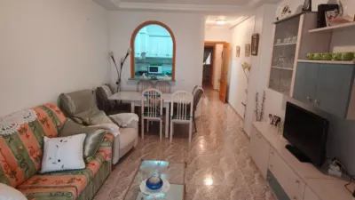 Apartment in Estacion de Autobuses photo 4
