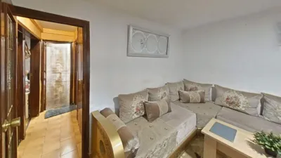 Flat in Barri dels Merinals photo 7