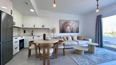 Penthouse on Avenida Comunera María Pacheco photo 8