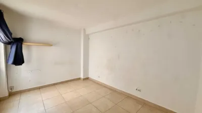Apartment on Maestro Caballero Street photo 13