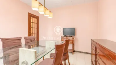 House in Centre photo 9
