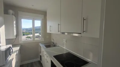 Apartment in Urbanización Olmosierra photo 10