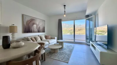 Penthouse on Avenida Comunera María Pacheco photo 3