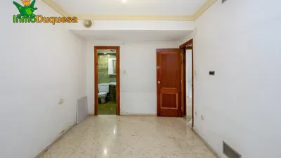 Apartment in Alhamar photo 18