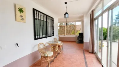 Chalet on Calle de las Saleguillas photo 7
