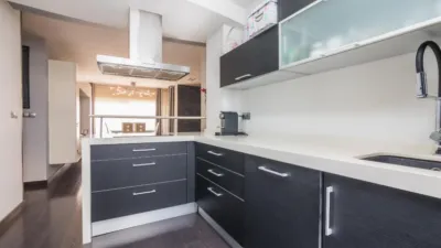 Apartment on Dr Ferran Street photo 15