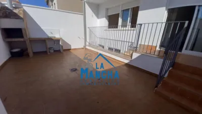 Townhouse in Castilla La Mancha photo 2