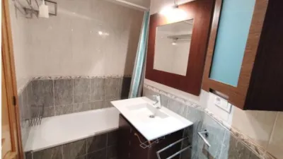 Apartment on Calle M Luisa Duran Marquina, No. 16 photo 11