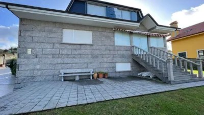Chalet on Avenida de Couce Casas, 40 photo 2