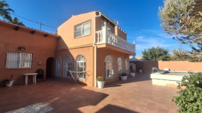 Chalet on Avenida Europa photo 2