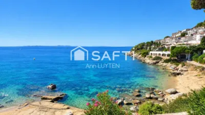Apartment in Port Esportiu-Canyelles-Puig Rom photo 26