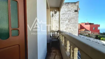 Semi-detached house on Avenida Veinticinco De Abril photo 15