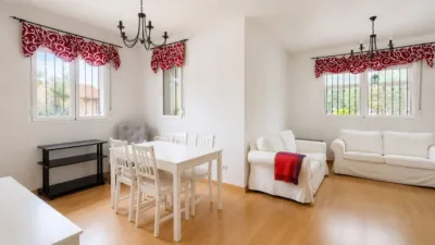Chalet on Calle de las Saleguillas photo 9