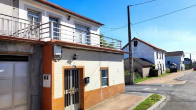 Casa – A Laracha - Més