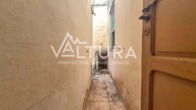 Semi-detached house on Avenida Veinticinco De Abril photo 36