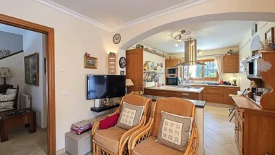 Chalet on Carrer de Teodor Canet, 45 photo 8