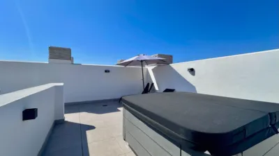 Penthouse on Avenida Comunera María Pacheco photo 18