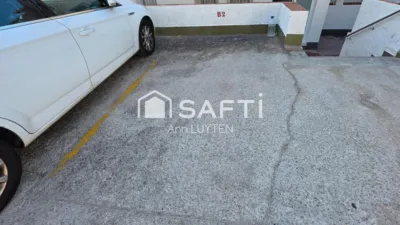Apartment in Port Esportiu-Canyelles-Puig Rom photo 16