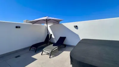 Penthouse on Avenida Comunera María Pacheco photo 19