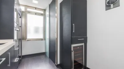 Apartment on Dr Ferran Street photo 13