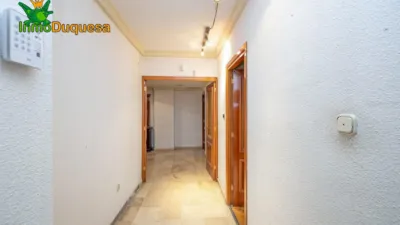 Apartment in Alhamar photo 11