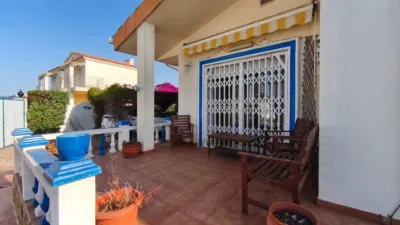 Chalet on Carrer Canet Lo Roig photo 10