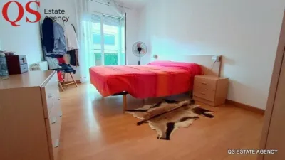 Apartment in Centre photo 9