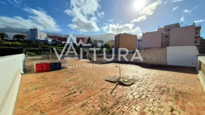 Semi-detached house on Avenida Veinticinco De Abril photo 55