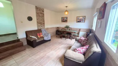 Chalet on Vilariño de Busto Street photo 8