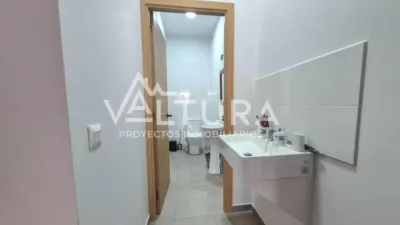 Semi-detached house on Avenida Veinticinco De Abril photo 80