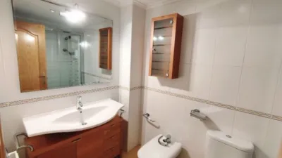 Apartment on Calle M Luisa Duran Marquina, No. 16 photo 10