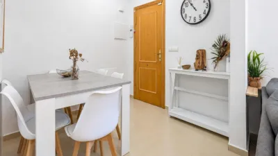 Casa pareada en Carrer Creta photo 5