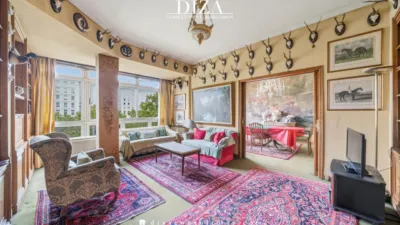 Apartment on Paseo de la Castellana photo 2