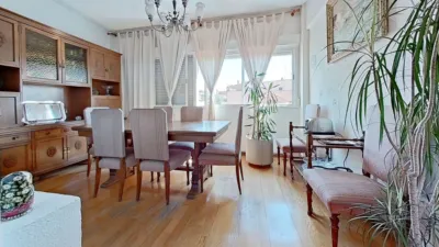 Penthouse on Calle Trueba y Fernández photo 2